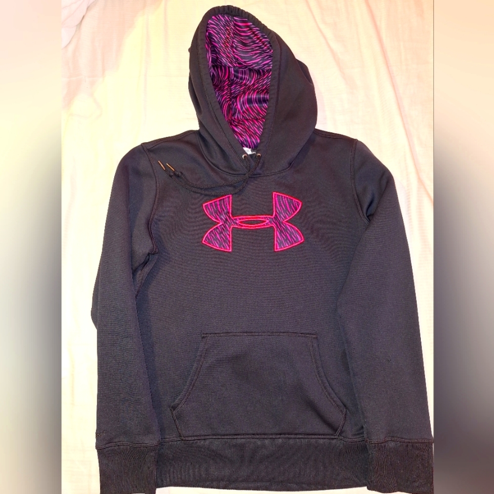 Underarmour hoodie